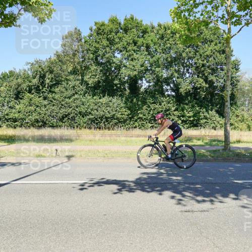 09.08.2026 - GEWOBA Citytriathlon Bremen Michael Burmester http://msf.ph/oto/9962799 09.08.2026 14:37:10 Radfahren 10, 58, 229, 312, 316, 448 meine-sportfotos.de