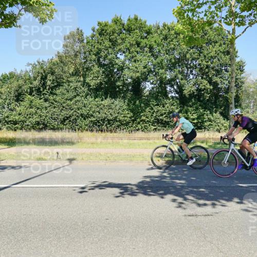 09.08.2026 - GEWOBA Citytriathlon Bremen Michael Burmester http://msf.ph/oto/9962807 09.08.2026 14:37:16 Radfahren 10, 58, 87, 172, 300, 316, 369, 385, 448 meine-sportfotos.de