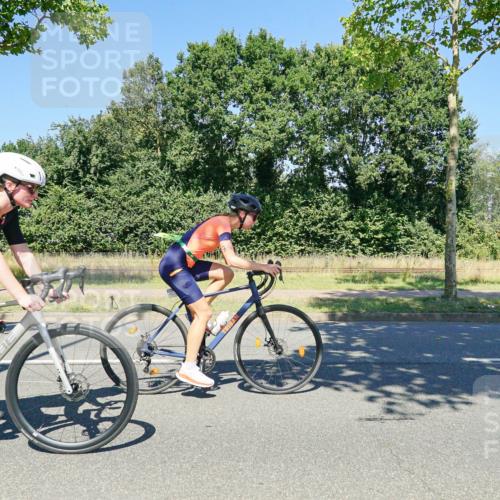 09.08.2026 - GEWOBA Citytriathlon Bremen Michael Burmester http://msf.ph/oto/9962845 09.08.2026 14:38:04 Radfahren 193, 202, 221, 266, 280, 292, 293, 297, 306, 314, 319, 330, 335, 341, 344, 398, 410, 434, 454, 485, 521, 522 meine-sportfotos.de