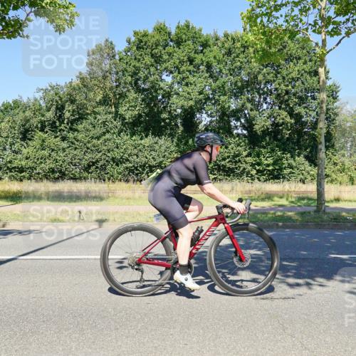 09.08.2026 - GEWOBA Citytriathlon Bremen Michael Burmester http://msf.ph/oto/9962859 09.08.2026 14:38:22 Radfahren 173, 190, 249, 277, 289, 297, 314, 324, 330, 352, 402, 417, 431 meine-sportfotos.de