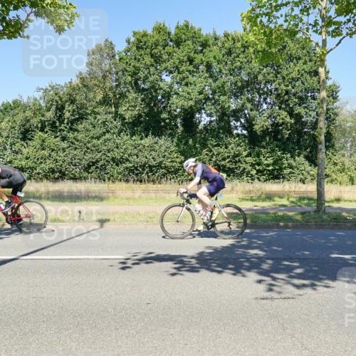 09.08.2026 - GEWOBA Citytriathlon Bremen Michael Burmester http://msf.ph/oto/9962880 09.08.2026 14:39:04 Radfahren 196, 326, 347, 384, 438 meine-sportfotos.de