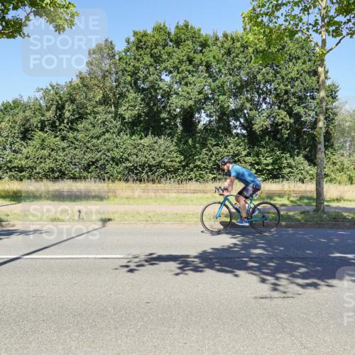 09.08.2026 - GEWOBA Citytriathlon Bremen Michael Burmester http://msf.ph/oto/9962925 09.08.2026 14:40:14 Radfahren 88, 101, 237, 238, 261, 282, 338, 388, 412, 440, 479, 482 meine-sportfotos.de