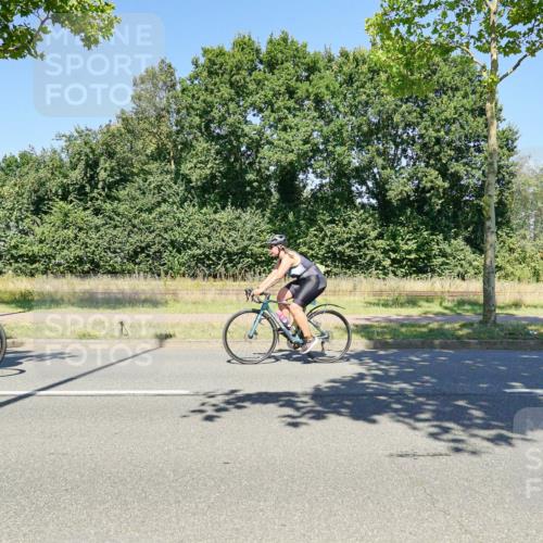 09.08.2026 - GEWOBA Citytriathlon Bremen Michael Burmester http://msf.ph/oto/9962948 09.08.2026 14:40:48 Radfahren 18, 206, 250, 405, 415, 442, 493, 515 meine-sportfotos.de