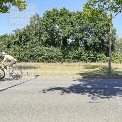 09.08.2026 - GEWOBA Citytriathlon Bremen Michael Burmester http://msf.ph/oto/9962954 09.08.2026 14:40:56 Radfahren 132, 206, 405, 409, 442, 493, 515 meine-sportfotos.de