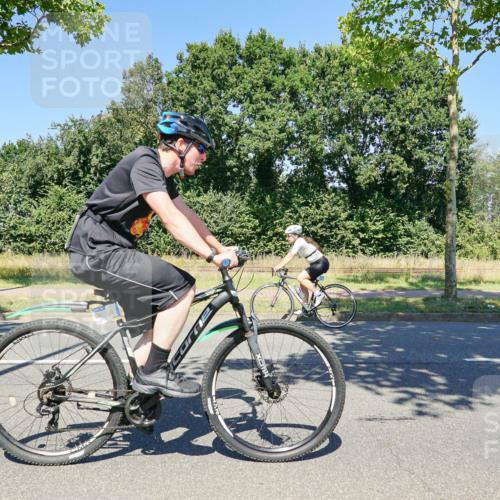 09.08.2026 - GEWOBA Citytriathlon Bremen Michael Burmester http://msf.ph/oto/9962962 09.08.2026 14:41:08 Radfahren 132, 199, 368, 372, 409, 428, 501 meine-sportfotos.de