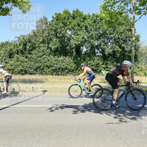 09.08.2026 - GEWOBA Citytriathlon Bremen Michael Burmester http://msf.ph/oto/9962963 09.08.2026 14:41:08 Radfahren 132, 199, 368, 372, 409, 428, 501 meine-sportfotos.de