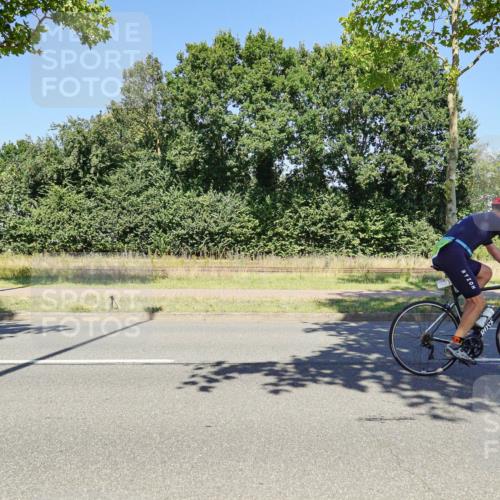 09.08.2026 - GEWOBA Citytriathlon Bremen Michael Burmester http://msf.ph/oto/9962978 09.08.2026 14:41:37 Radfahren 142, 212, 213, 223, 230, 255, 311, 313, 342, 389, 411, 419, 435, 471, 519 meine-sportfotos.de