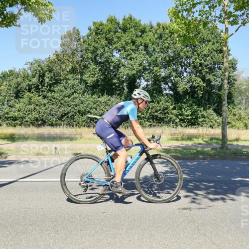 09.08.2026 - GEWOBA Citytriathlon Bremen Michael Burmester http://msf.ph/oto/9962990 09.08.2026 14:41:58 Radfahren 138, 262, 394, 397, 424, 437, 441, 467, 468 meine-sportfotos.de
