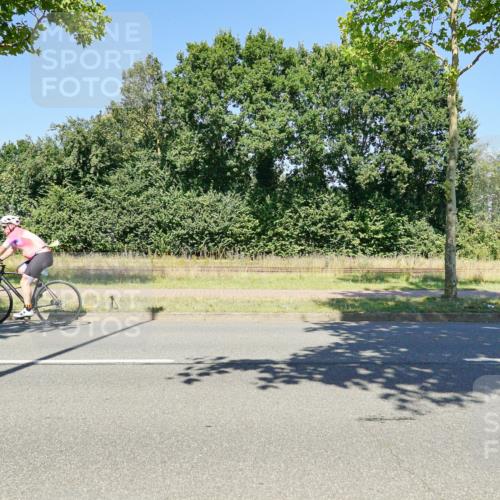 09.08.2026 - GEWOBA Citytriathlon Bremen Michael Burmester http://msf.ph/oto/9963004 09.08.2026 14:42:20 Radfahren 214, 252, 299, 379 meine-sportfotos.de