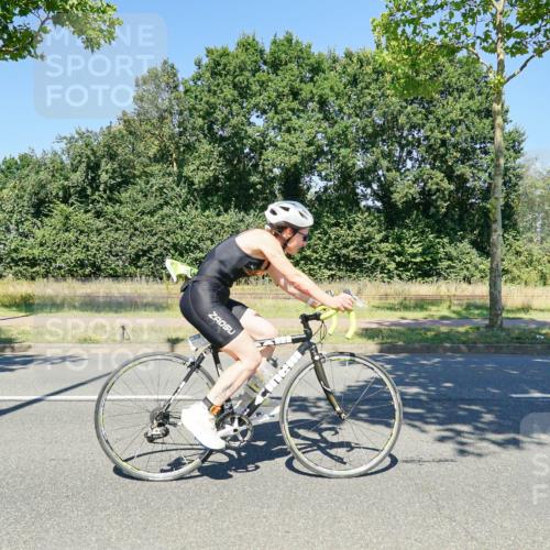 09.08.2026 - GEWOBA Citytriathlon Bremen Michael Burmester http://msf.ph/oto/9963037 09.08.2026 14:43:30 Radfahren 194, 198, 275, 361, 432, 436, 463, 489, 494 meine-sportfotos.de