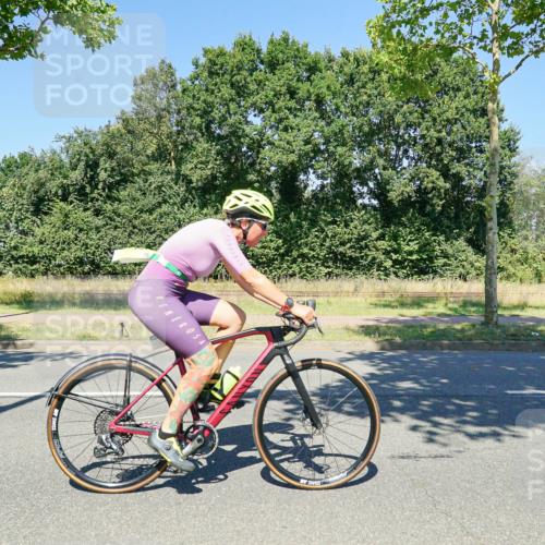 09.08.2026 - GEWOBA Citytriathlon Bremen Michael Burmester http://msf.ph/oto/9963047 09.08.2026 14:44:09 Radfahren 107, 209, 241, 303, 318, 502 meine-sportfotos.de