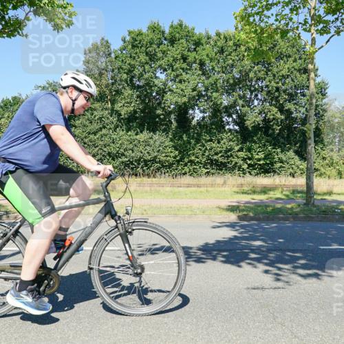 09.08.2026 - GEWOBA Citytriathlon Bremen Michael Burmester http://msf.ph/oto/9963053 09.08.2026 14:44:21 Radfahren 107, 191, 245, 303, 318, 478, 502 meine-sportfotos.de