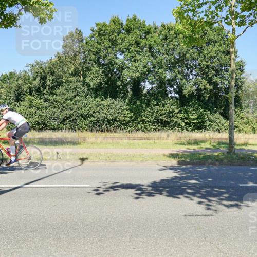09.08.2026 - GEWOBA Citytriathlon Bremen Michael Burmester http://msf.ph/oto/9963060 09.08.2026 14:44:33 Radfahren 191, 245, 478, 495 meine-sportfotos.de