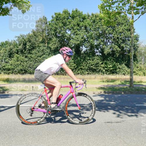 09.08.2026 - GEWOBA Citytriathlon Bremen Michael Burmester http://msf.ph/oto/9963132 09.08.2026 14:48:53 Radfahren 315, 443, 475, 518 meine-sportfotos.de