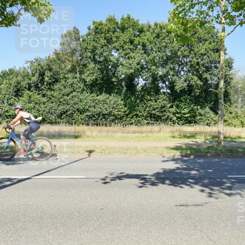 09.08.2026 - GEWOBA Citytriathlon Bremen Michael Burmester http://msf.ph/oto/9963142 09.08.2026 14:51:36 Radfahren 427 meine-sportfotos.de