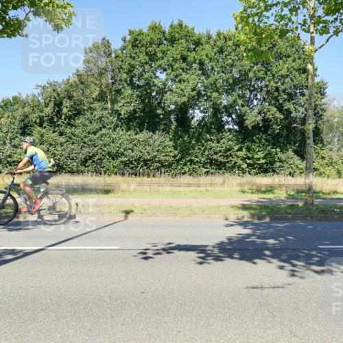 09.08.2026 - GEWOBA Citytriathlon Bremen Michael Burmester http://msf.ph/oto/9963144 09.08.2026 14:52:05 Radfahren 469, 512 meine-sportfotos.de