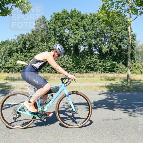 09.08.2026 - GEWOBA Citytriathlon Bremen Michael Burmester http://msf.ph/oto/9963149 09.08.2026 14:52:41 Radfahren 445, 490 meine-sportfotos.de