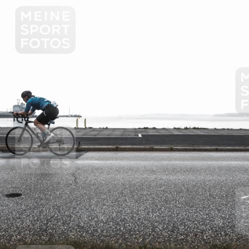 16.08.2026 - KN Förde Triathlon 2026 H.Heesch http://msf.ph/oto/9963361 16.08.2026 09:31:35 Radfahren 217, 222 meine-sportfotos.de