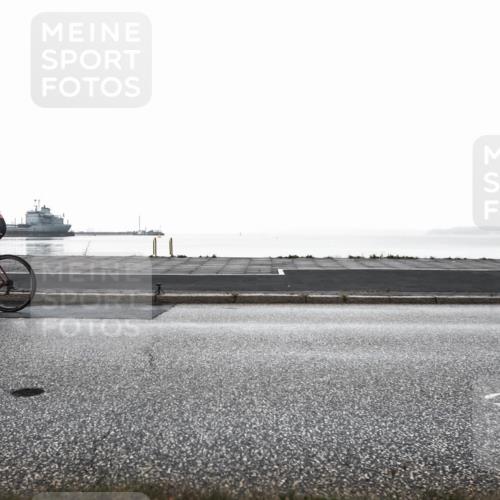 16.08.2026 - KN Förde Triathlon 2026 H.Heesch http://msf.ph/oto/9963400 16.08.2026 09:33:22 Radfahren 129, 149, 215, 243, 244, 247 meine-sportfotos.de