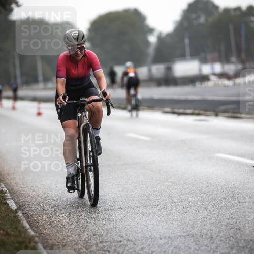 16.08.2026 - KN Förde Triathlon 2026 H.Heesch http://msf.ph/oto/9963603 16.08.2026 09:31:48 Radfahren 106, 143, 199, 242 meine-sportfotos.de