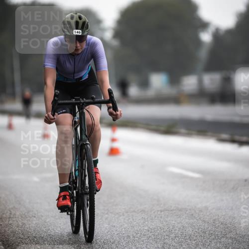 16.08.2026 - KN Förde Triathlon 2026 H.Heesch http://msf.ph/oto/9963636 16.08.2026 09:31:55 Radfahren 104, 106, 140, 242, 245 meine-sportfotos.de