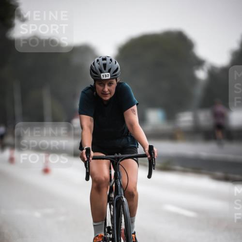 16.08.2026 - KN Förde Triathlon 2026 H.Heesch http://msf.ph/oto/9963684 16.08.2026 09:32:13 Radfahren 120, 137, 154, 213, 805 meine-sportfotos.de
