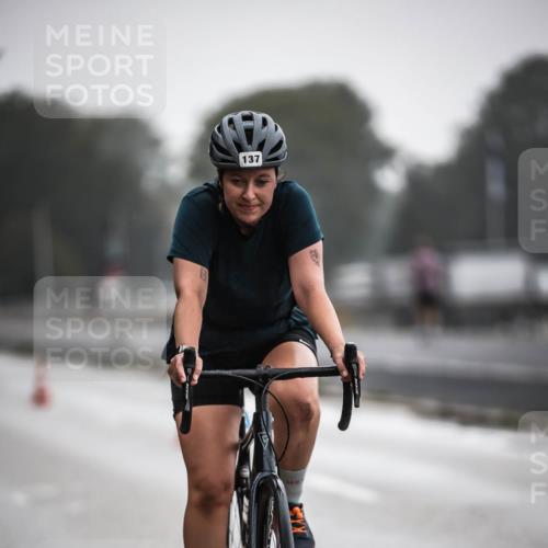 16.08.2026 - KN Förde Triathlon 2026 H.Heesch http://msf.ph/oto/9963688 16.08.2026 09:32:13 Radfahren 120, 137, 154, 213, 805 meine-sportfotos.de