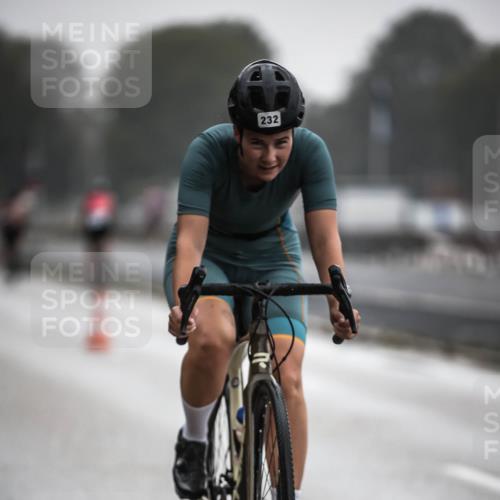 16.08.2026 - KN Förde Triathlon 2026 H.Heesch http://msf.ph/oto/9963739 16.08.2026 09:32:24 Radfahren 133, 232, 262 meine-sportfotos.de