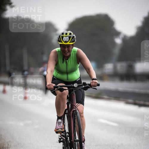 16.08.2026 - KN Förde Triathlon 2026 H.Heesch http://msf.ph/oto/9963815 16.08.2026 09:32:49 Radfahren 158, 162, 229, 240, 251 meine-sportfotos.de