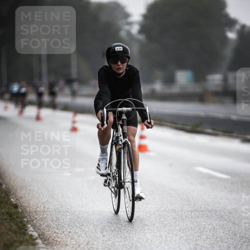 16.08.2026 - KN Förde Triathlon 2026 H.Heesch http://msf.ph/oto/9963869 16.08.2026 09:33:03 Radfahren 135, 235, 254 meine-sportfotos.de