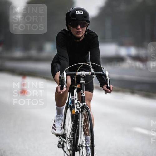 16.08.2026 - KN Förde Triathlon 2026 H.Heesch http://msf.ph/oto/9963884 16.08.2026 09:33:04 Radfahren 135, 235, 254 meine-sportfotos.de