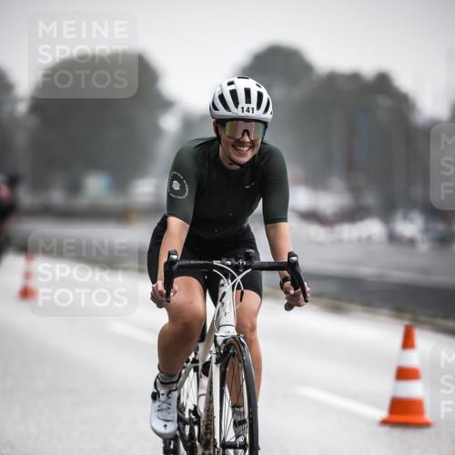 16.08.2026 - KN Förde Triathlon 2026 H.Heesch http://msf.ph/oto/9963943 16.08.2026 09:33:35 Radfahren 130, 141, 150, 224 meine-sportfotos.de