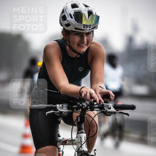 16.08.2026 - KN Förde Triathlon 2026 H.Heesch http://msf.ph/oto/9963997 16.08.2026 09:33:48 Radfahren 202 meine-sportfotos.de