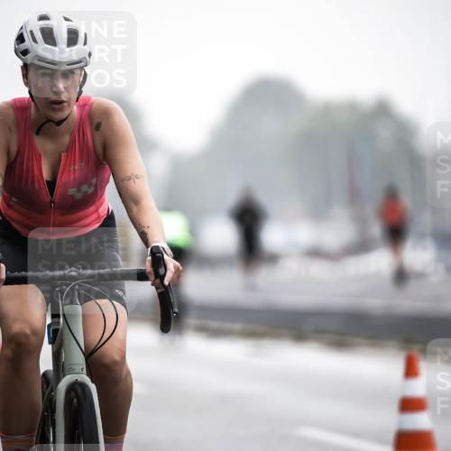 16.08.2026 - KN Förde Triathlon 2026 H.Heesch http://msf.ph/oto/9964381 16.08.2026 09:35:07 Radfahren 147, 262, 805 meine-sportfotos.de