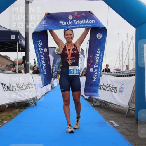 16.08.2026 - KN Förde Triathlon 2026 Markus Tischler http://msf.ph/oto/9964657 16.08.2026 10:07:14 Ziel  meine-sportfotos.de