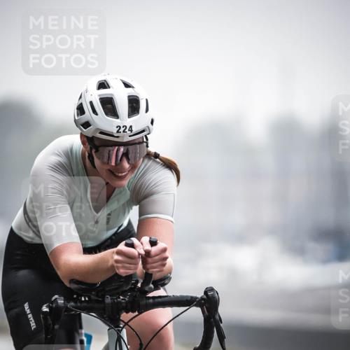 16.08.2026 - KN Förde Triathlon 2026 H.Heesch http://msf.ph/oto/9964751 16.08.2026 09:36:28 Radfahren 103, 174, 224 meine-sportfotos.de