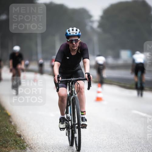 16.08.2026 - KN Förde Triathlon 2026 H.Heesch http://msf.ph/oto/9965022 16.08.2026 09:38:03 Radfahren 142, 152, 172, 184, 230, 266 meine-sportfotos.de