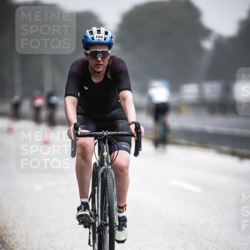 16.08.2026 - KN Förde Triathlon 2026 H.Heesch http://msf.ph/oto/9965030 16.08.2026 09:38:04 Radfahren 142, 172, 184, 264, 266 meine-sportfotos.de