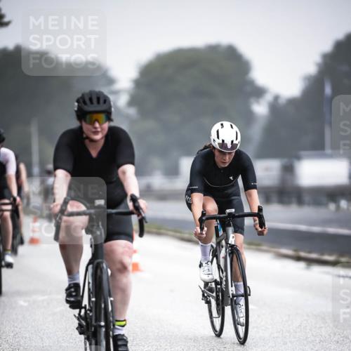 16.08.2026 - KN Förde Triathlon 2026 H.Heesch http://msf.ph/oto/9965161 16.08.2026 09:38:37 Radfahren 108, 109, 164, 178, 192, 198, 263 meine-sportfotos.de