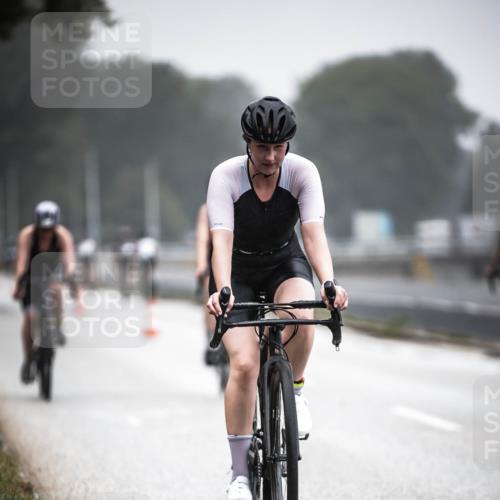 16.08.2026 - KN Förde Triathlon 2026 H.Heesch http://msf.ph/oto/9965167 16.08.2026 09:38:39 Radfahren 108, 109, 164, 166, 178, 187, 192, 263 meine-sportfotos.de