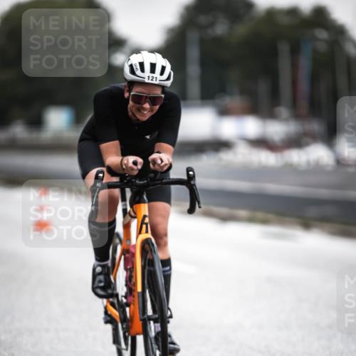 16.08.2026 - KN Förde Triathlon 2026 H.Heesch http://msf.ph/oto/9965267 16.08.2026 09:19:52 Radfahren 121 meine-sportfotos.de