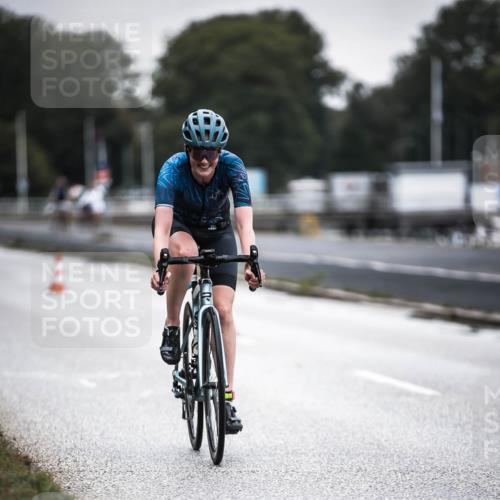 16.08.2026 - KN Förde Triathlon 2026 H.Heesch http://msf.ph/oto/9965291 16.08.2026 09:20:03 Radfahren 127, 129, 142, 148 meine-sportfotos.de