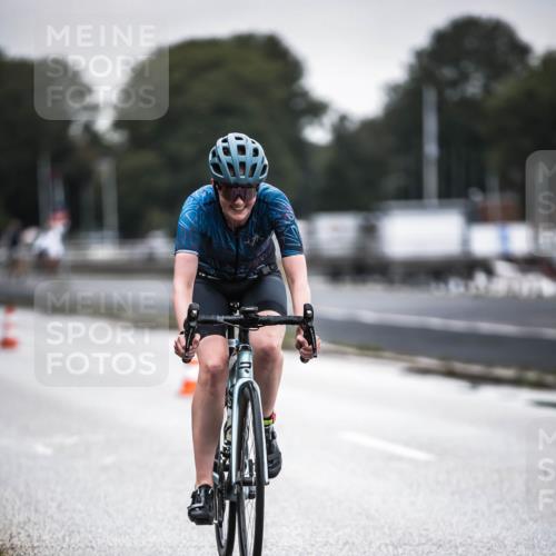 16.08.2026 - KN Förde Triathlon 2026 H.Heesch http://msf.ph/oto/9965293 16.08.2026 09:20:03 Radfahren 127, 129, 142, 148 meine-sportfotos.de