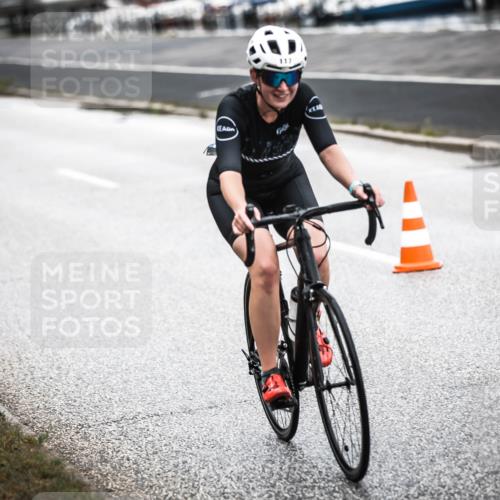 16.08.2026 - KN Förde Triathlon 2026 H.Heesch http://msf.ph/oto/9965314 16.08.2026 09:20:25 Radfahren 117, 122, 130, 143 meine-sportfotos.de