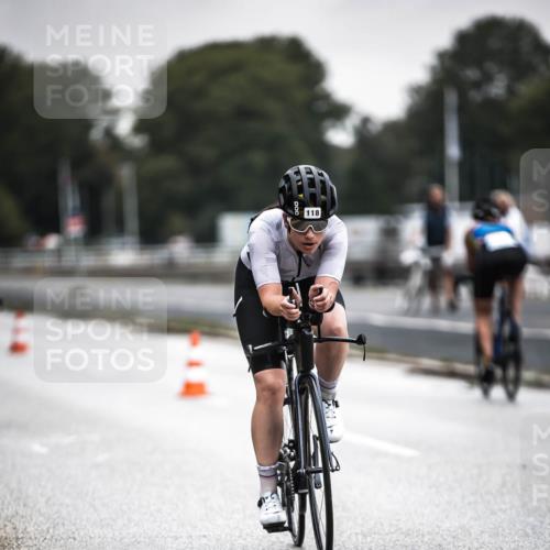16.08.2026 - KN Förde Triathlon 2026 H.Heesch http://msf.ph/oto/9965355 16.08.2026 09:21:07 Radfahren 107, 118, 125, 160 meine-sportfotos.de