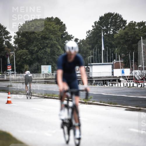 16.08.2026 - KN Förde Triathlon 2026 H.Heesch http://msf.ph/oto/9965370 16.08.2026 09:21:29 Radfahren 120, 133, 154 meine-sportfotos.de