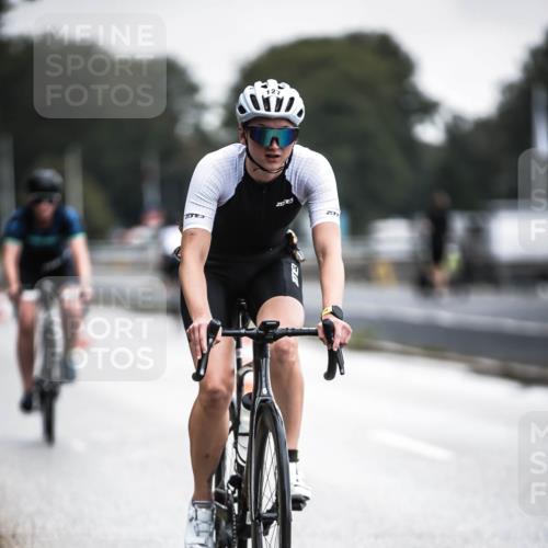 16.08.2026 - KN Förde Triathlon 2026 H.Heesch http://msf.ph/oto/9965393 16.08.2026 09:22:29 Radfahren 127, 148 meine-sportfotos.de