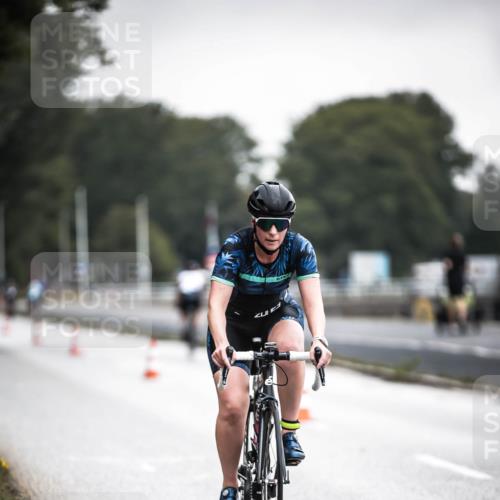 16.08.2026 - KN Förde Triathlon 2026 H.Heesch http://msf.ph/oto/9965397 16.08.2026 09:22:30 Radfahren 127, 148 meine-sportfotos.de