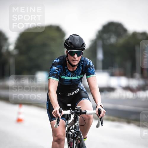16.08.2026 - KN Förde Triathlon 2026 H.Heesch http://msf.ph/oto/9965400 16.08.2026 09:22:31 Radfahren 127, 148 meine-sportfotos.de
