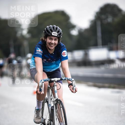 16.08.2026 - KN Förde Triathlon 2026 H.Heesch http://msf.ph/oto/9965453 16.08.2026 09:23:11 Radfahren 112, 143 meine-sportfotos.de